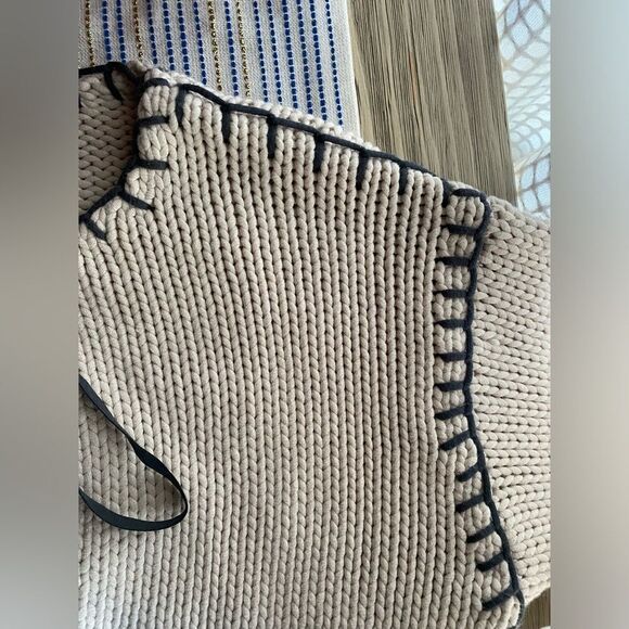One By OneTeaspoon Sweater Womens Sz XXS Cream Oversized Bear Creek Knit NWT - Picture 10 of 16